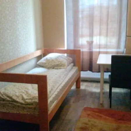 Center *